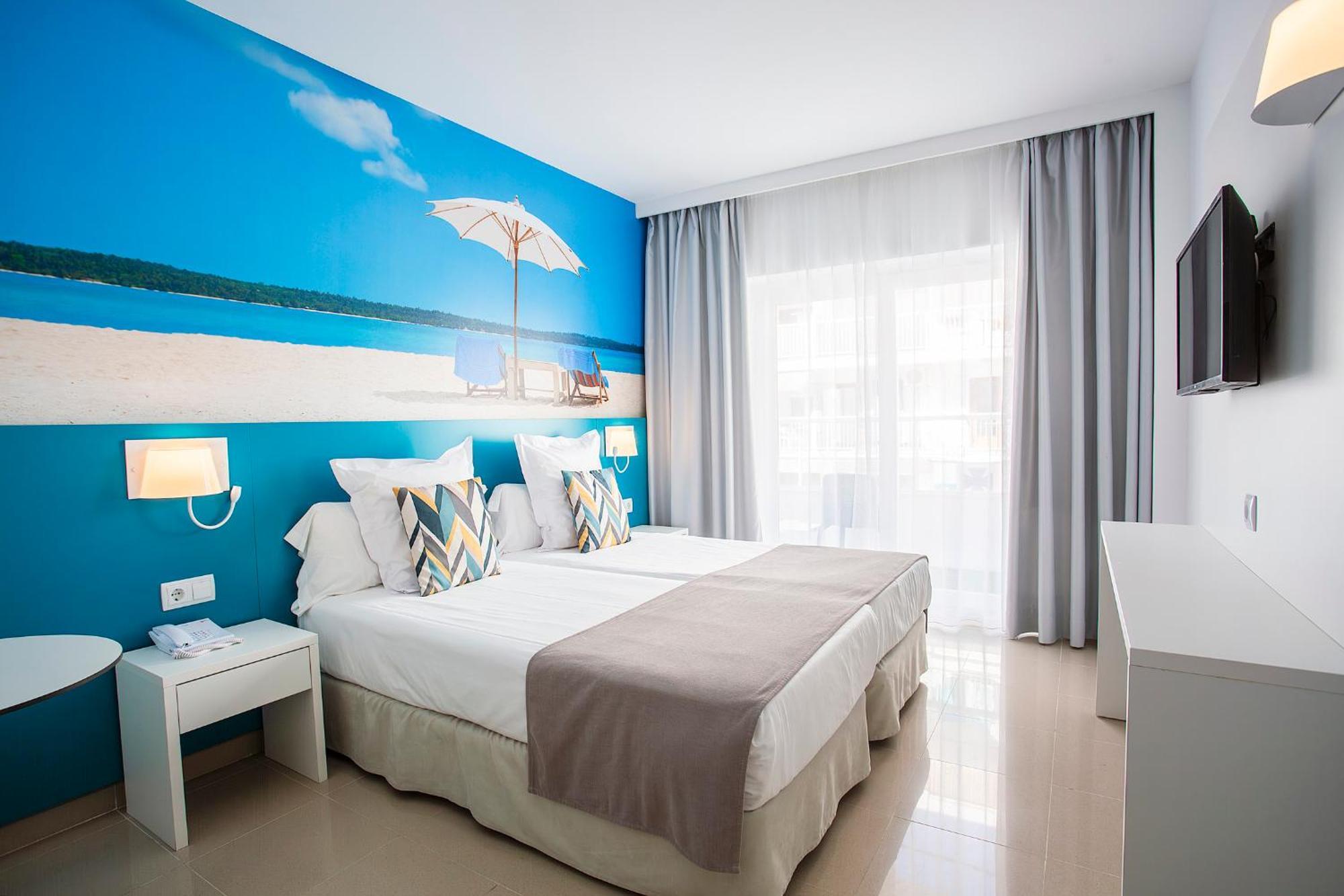 Bq Carmen Playa- Adults Only Hotel Плая де Палма Екстериор снимка