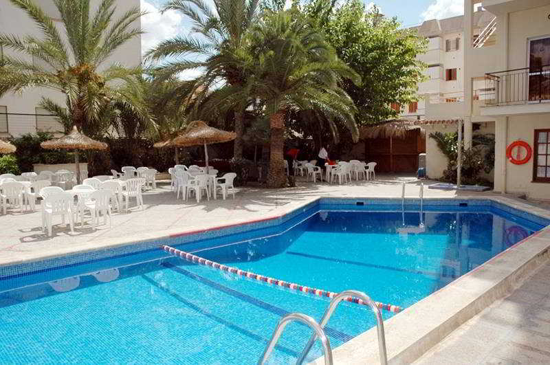 Bq Carmen Playa- Adults Only Hotel Плая де Палма Екстериор снимка